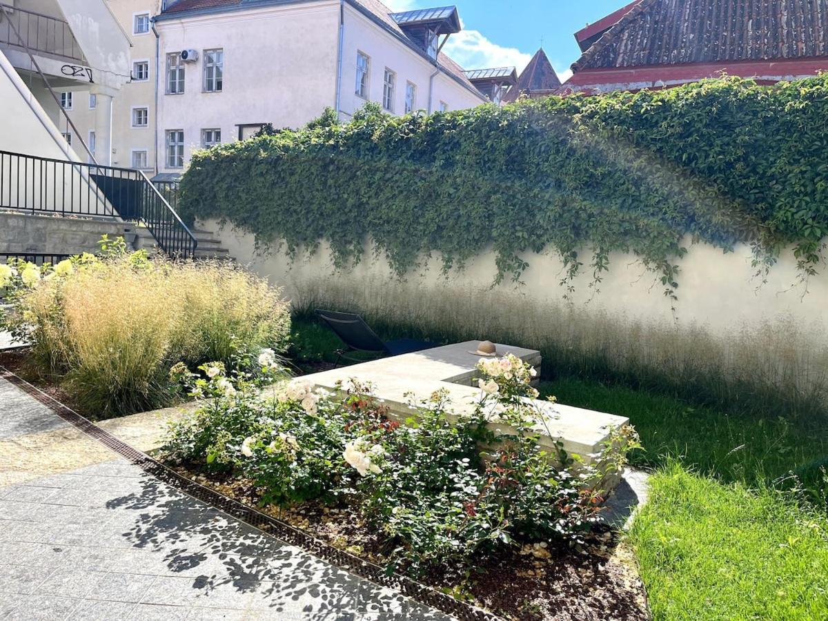 Huoneisto Luxury In The Heart Of Old Town *