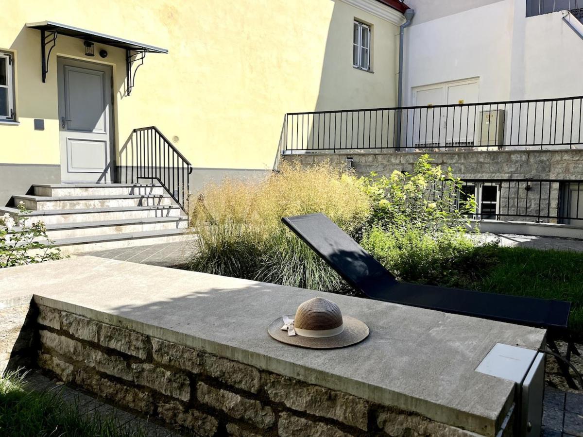 Luxury In The Heart Of Old Town Huoneisto Tallinna